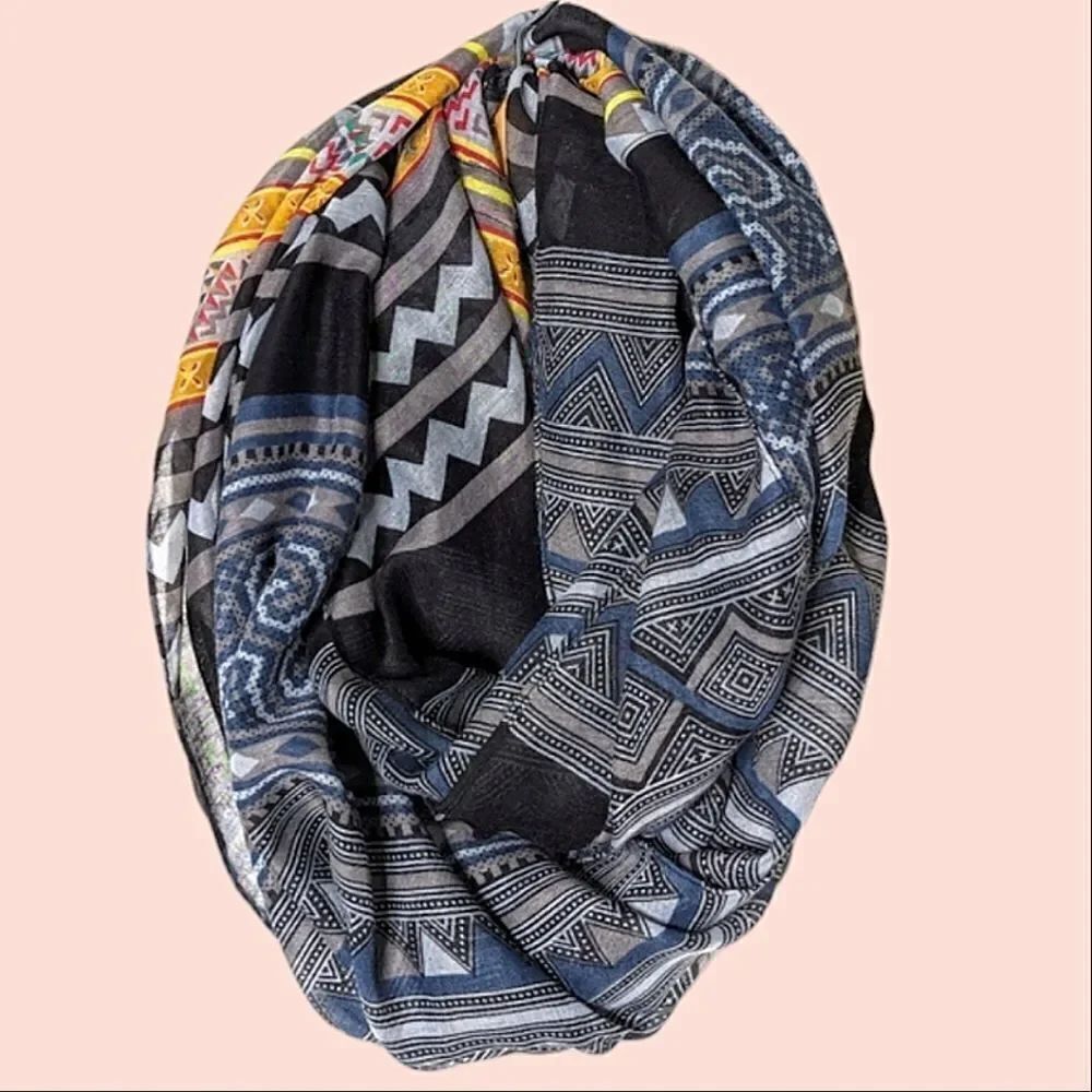 Geometric Print Sheer Infinity Scarf - Picture 2 of 14